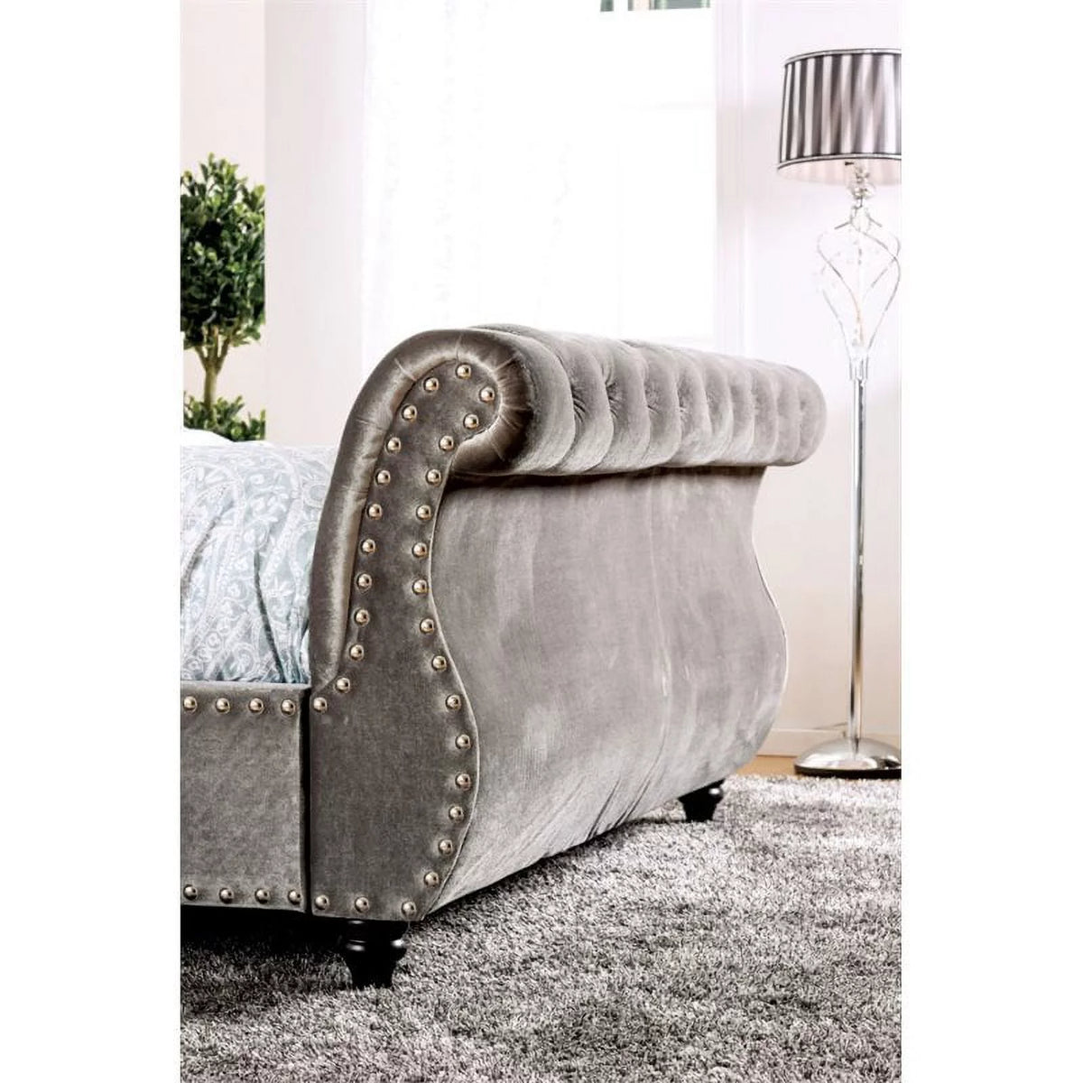 Gray Fabric Queen Sleigh Bed N322862