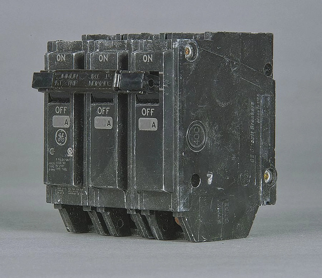 35A Plug In Circuit Breaker G6982