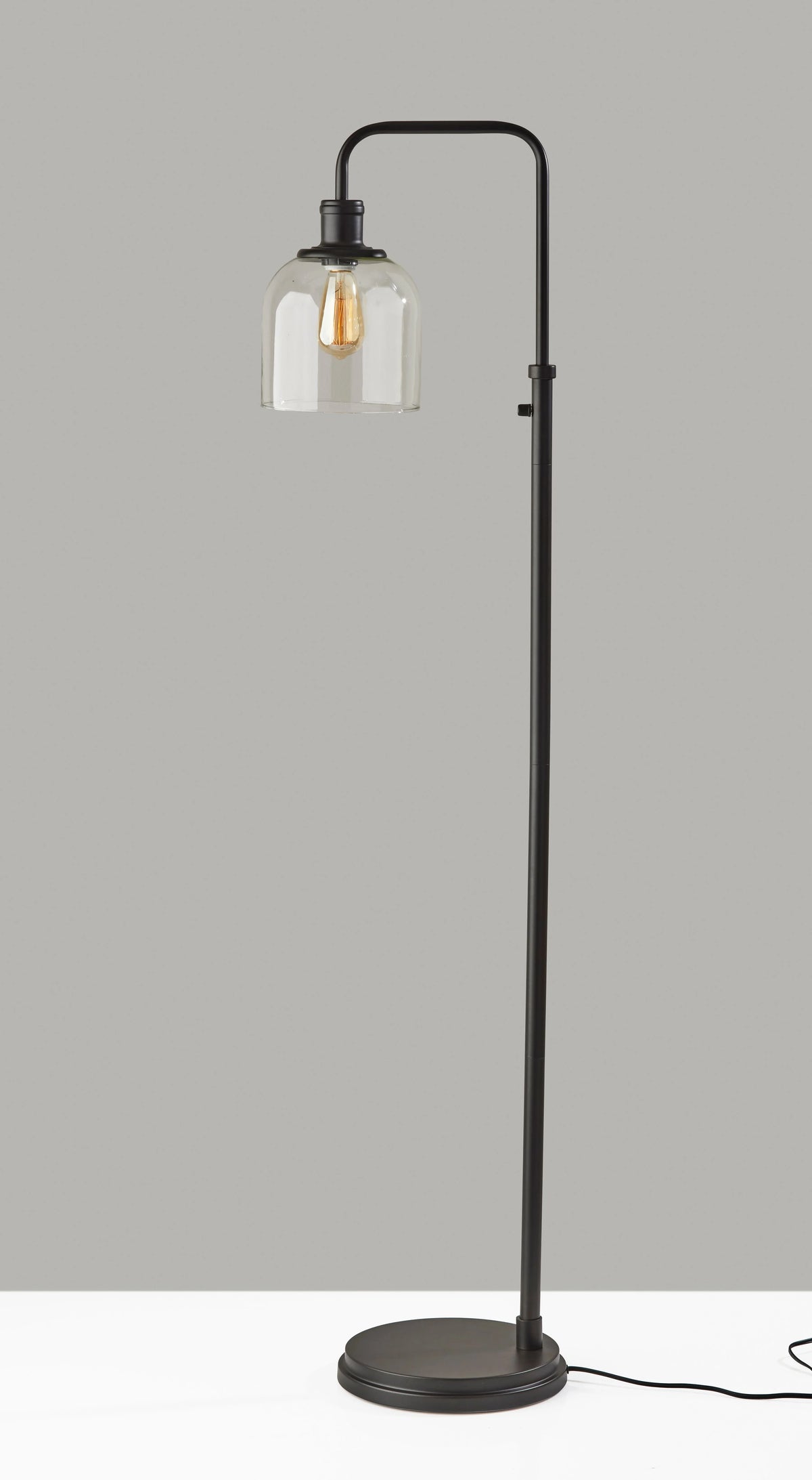 60" 1-Light Black Metal Floor Lamp O455