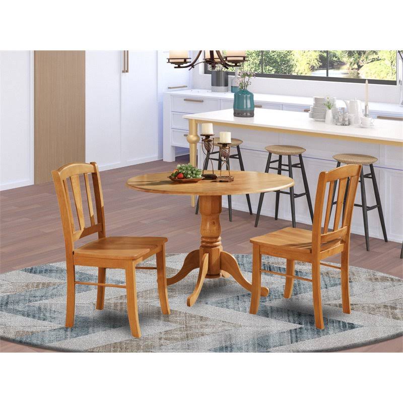 3 PC Oak Kitchen Table and 2 Dinette Chairs Q327670