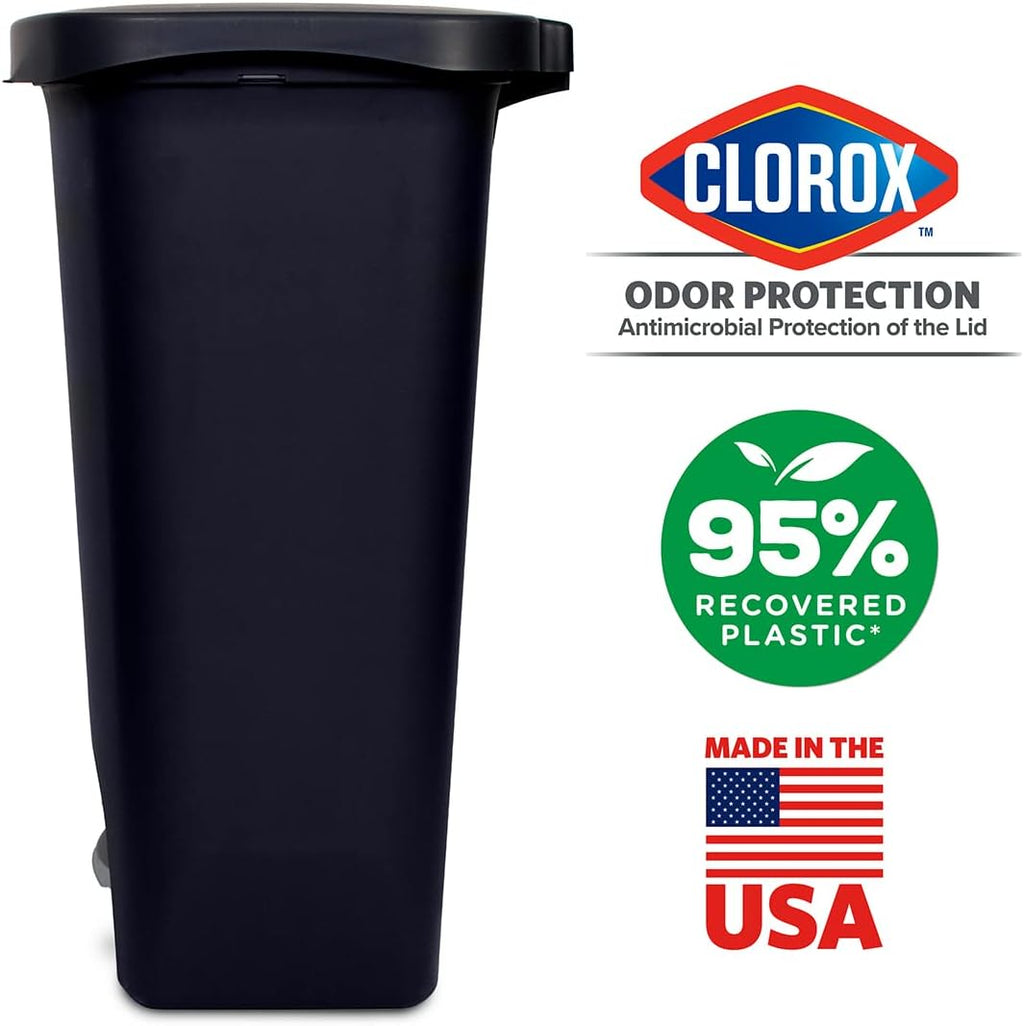 13 Gallon Plastic Trash Can with Lid, Matte Black T870561
