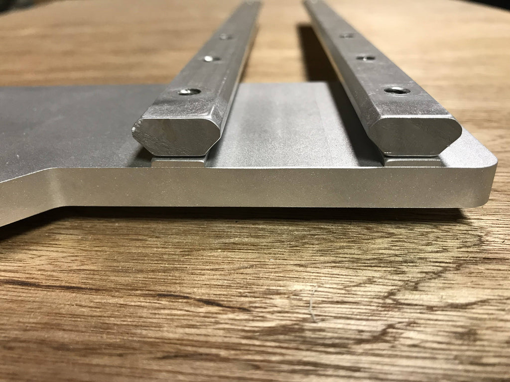 Simple Square L8215