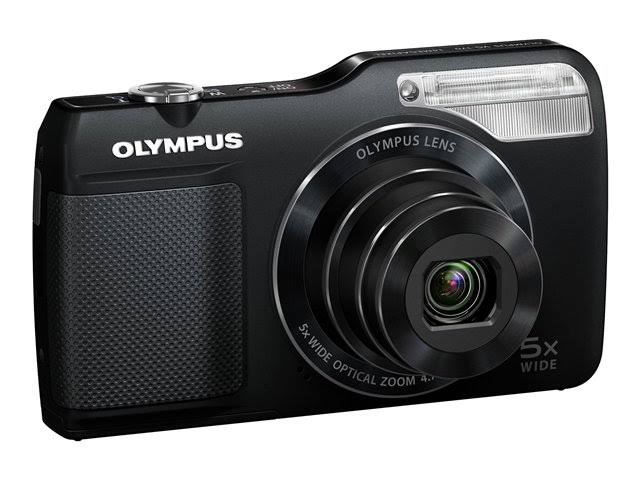 Black Digital Compact Camera D7479