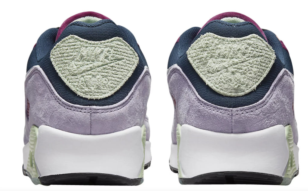 Running Shoes V3393