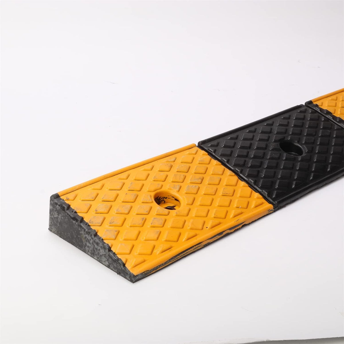 2 Rubber Heavy Duty Driveway Curb Ramp 10 Ton 39.3*5.9*2inch I736818