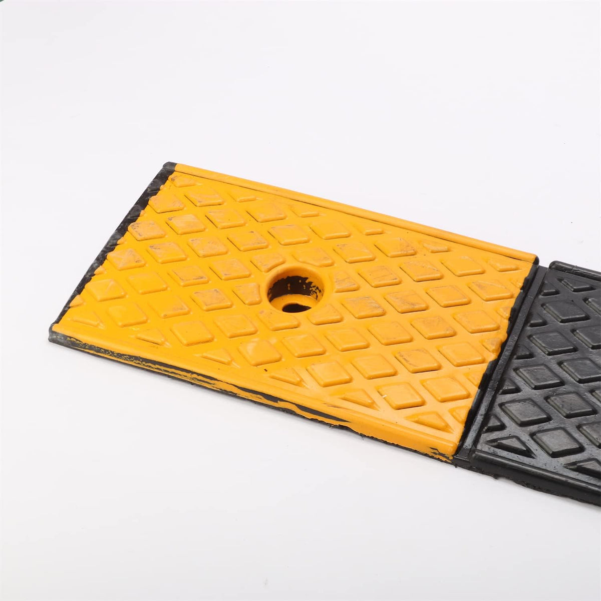 2 Rubber Heavy Duty Driveway Curb Ramp 10 Ton 39.3*5.9*2inch I736818