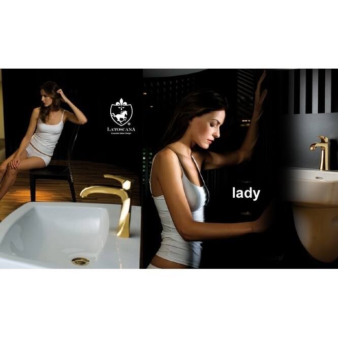 Single Lever Handle Lavatory Faucet Brushed Nickel Q158512