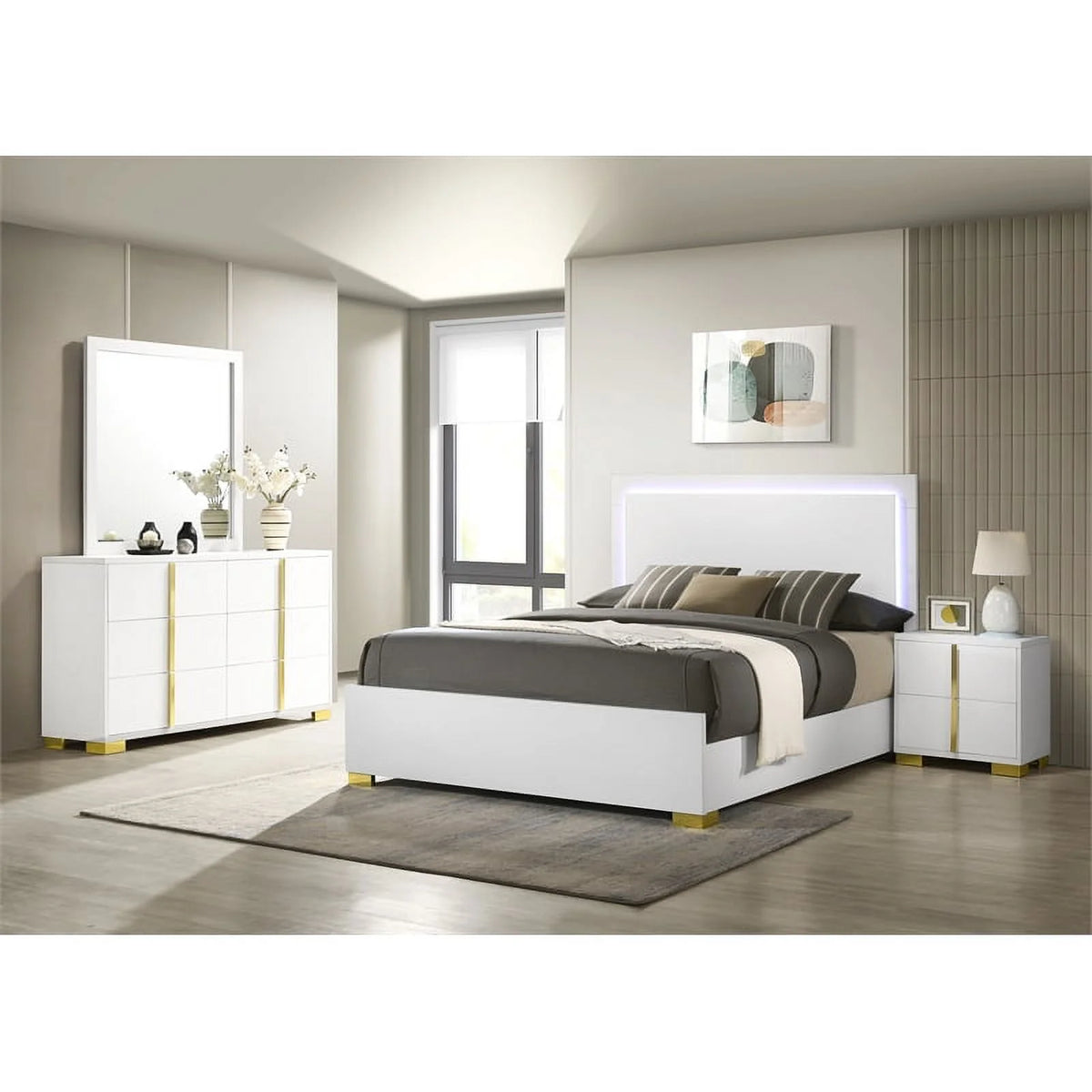 5 Piece Contemporary Wood Eastern King Bedroom Set O234020