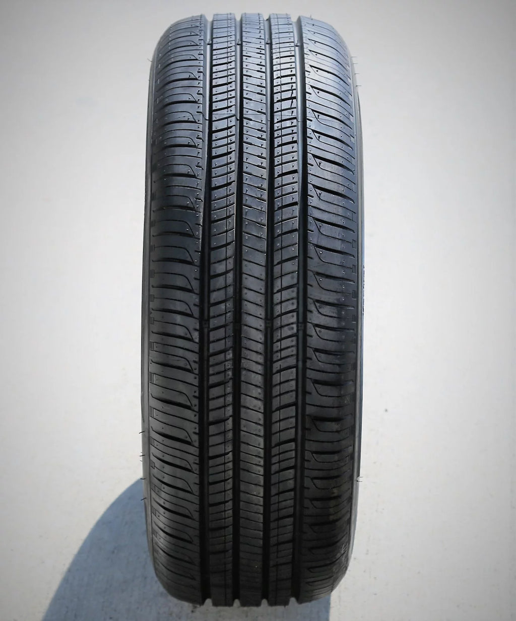 All Season 185/65R15 88H Passenger Tire A909092