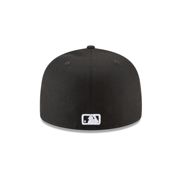 Black and White Fitted Hat T218668