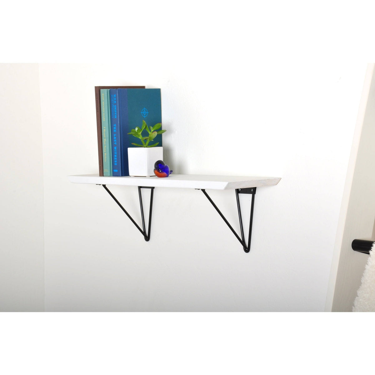 White Washed Wood Bracket Shelf N49797