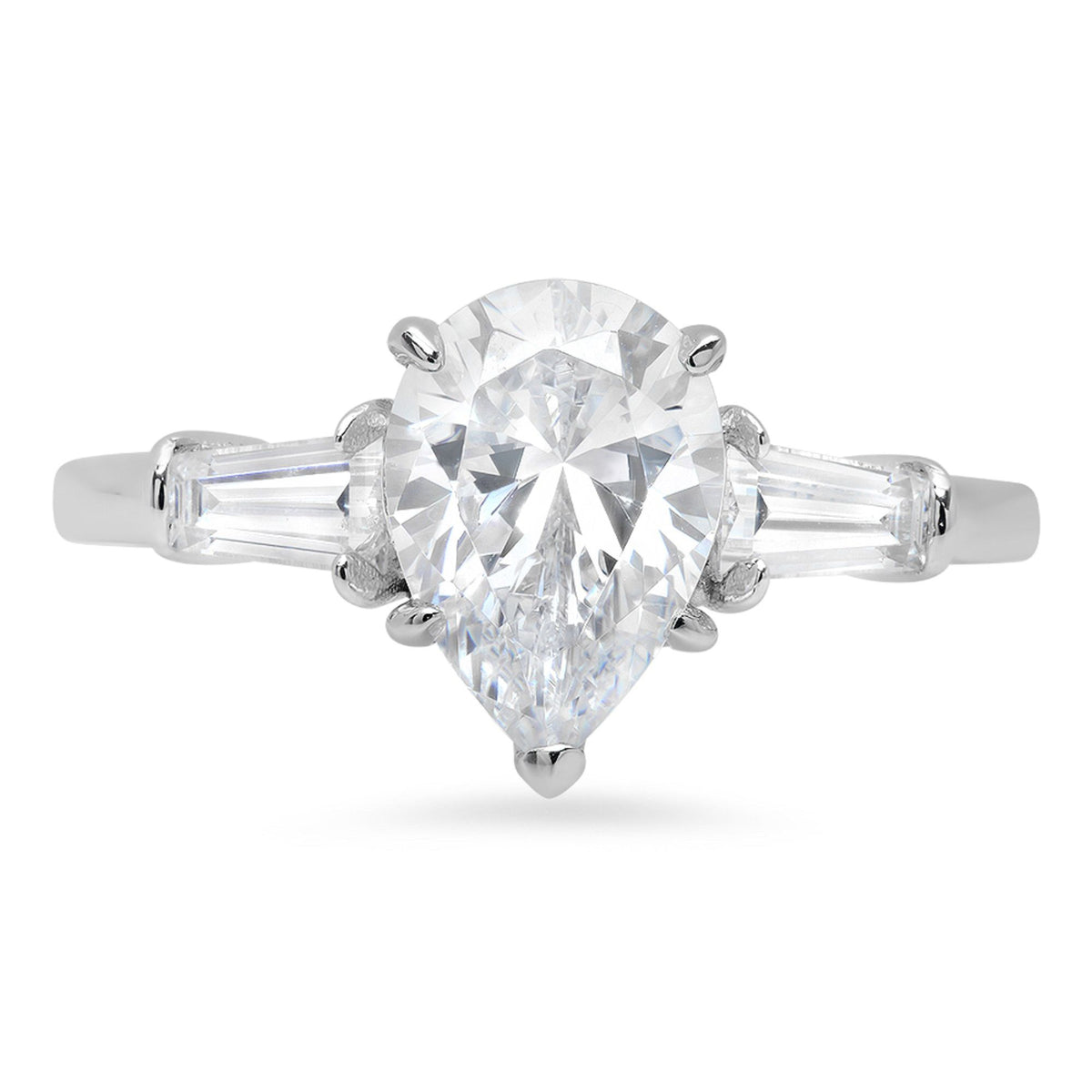 18K White Gold Three-Stone Diamond Engagement Ring E434