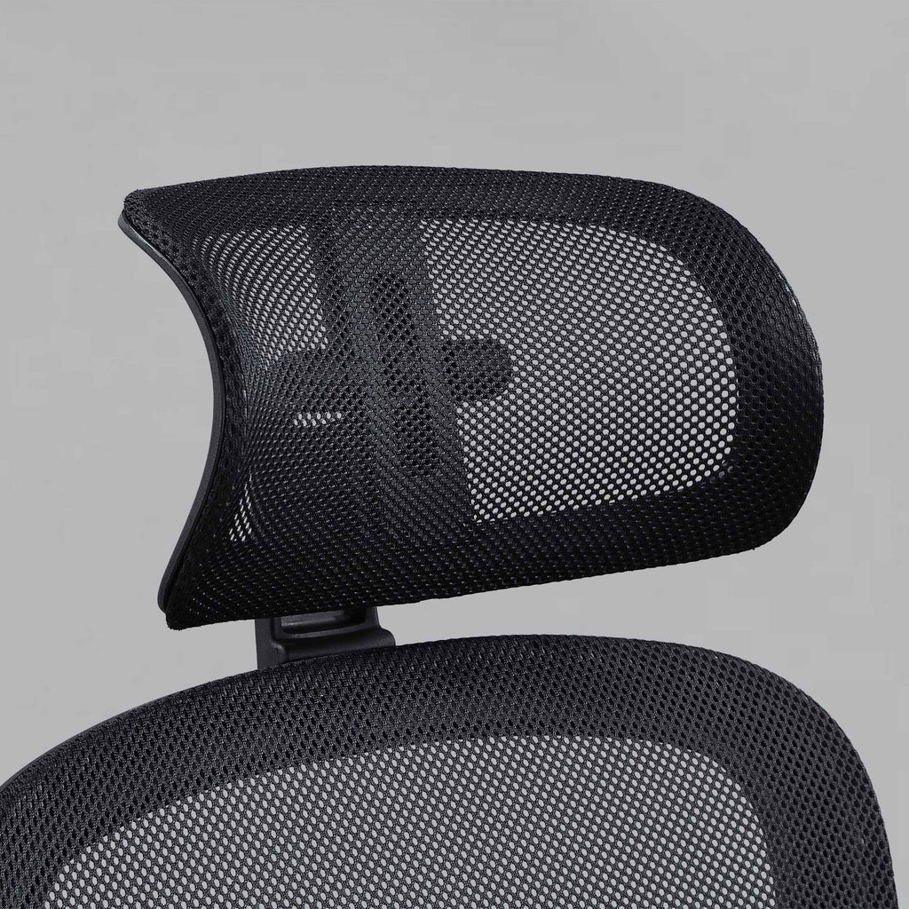 Black Fabric Ergonomic Office Chair with Adjustable Headrest Z818