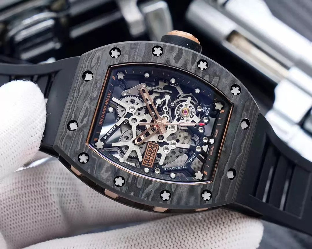Black Rubber Strap Watch Y20552