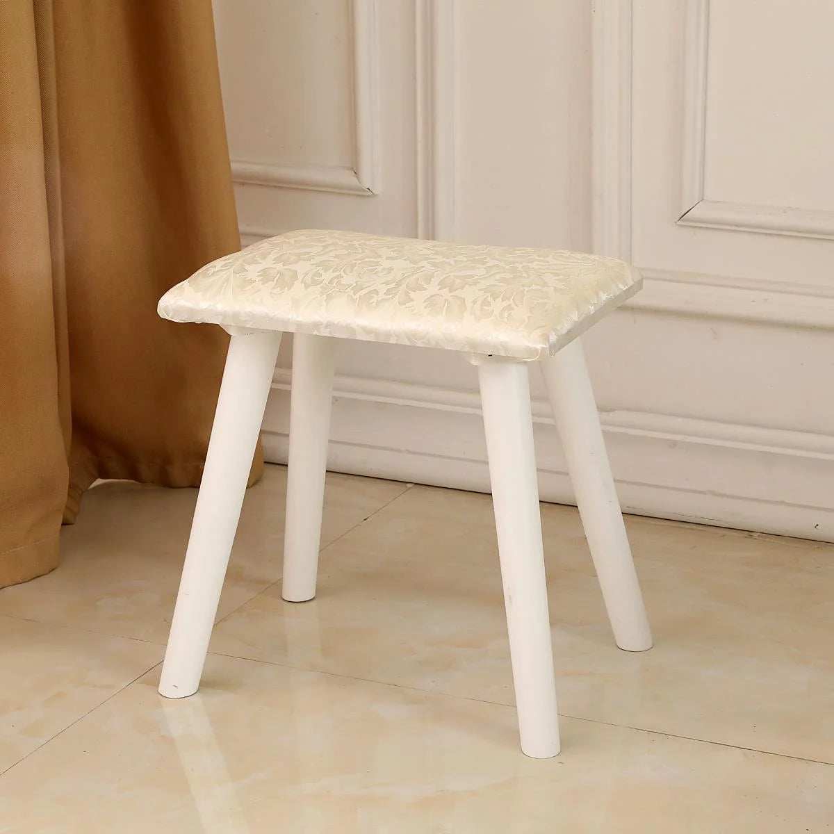 White Round Makeup Vanity Table with Lighted Mirror and Cushioned Stool S457601