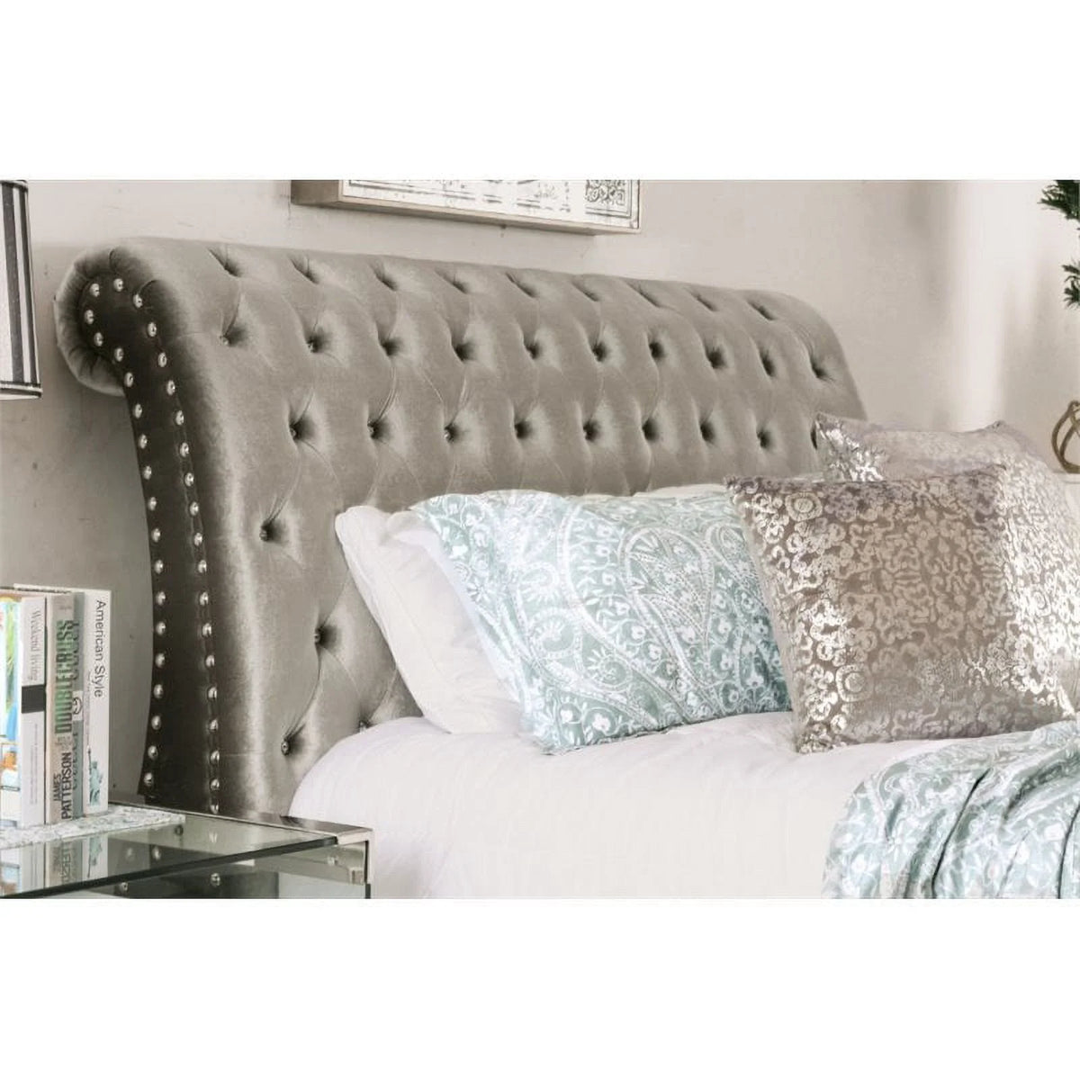 Gray Fabric Queen Sleigh Bed N322862